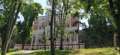 Foto 7 Muzeum litertury Ahmeta Hamdiho Tanpınara.jpg